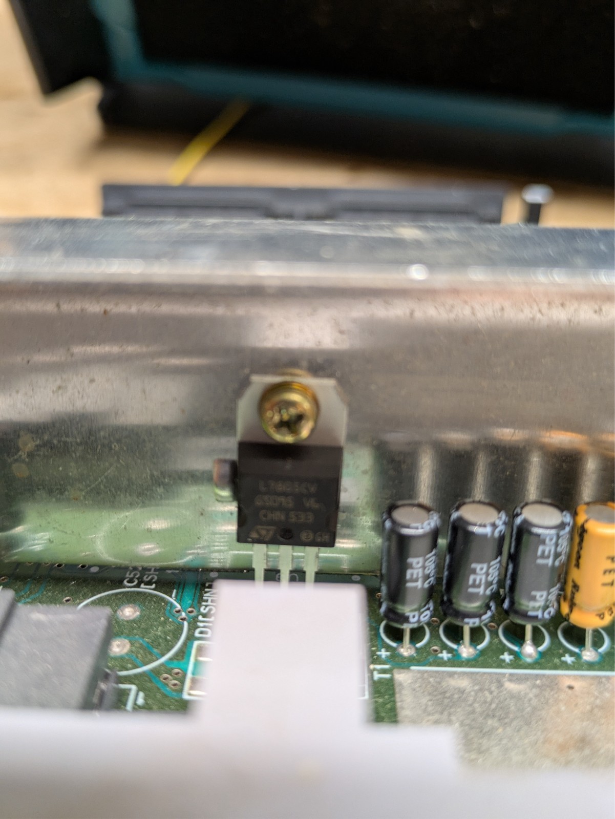 SNES JR – RGB Bypass, S-Video, New Caps, Regulator, C11 Cap, LED. Good Shape.