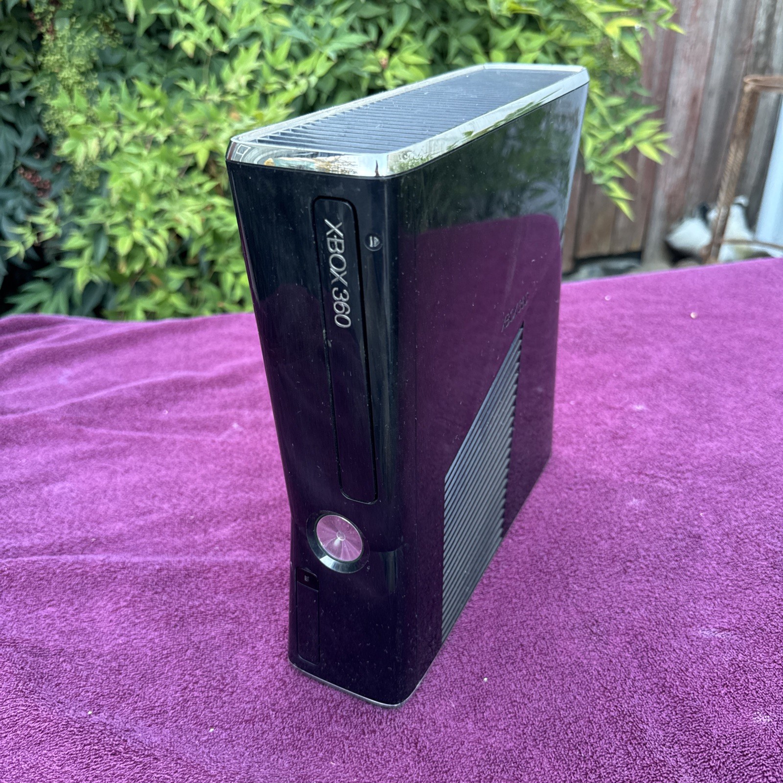 Microsoft Xbox 360 250GB Game Console-Black Works Disk Drive Issue Gets Stuck