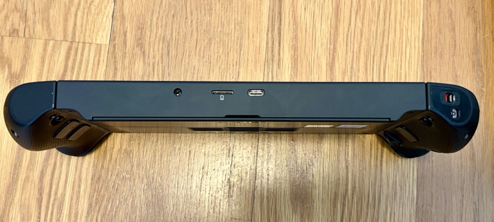 Lenovo Legion Go 2 AMD Ryzen Z2 Extreme 32GB RAM 1TB – SteamOS