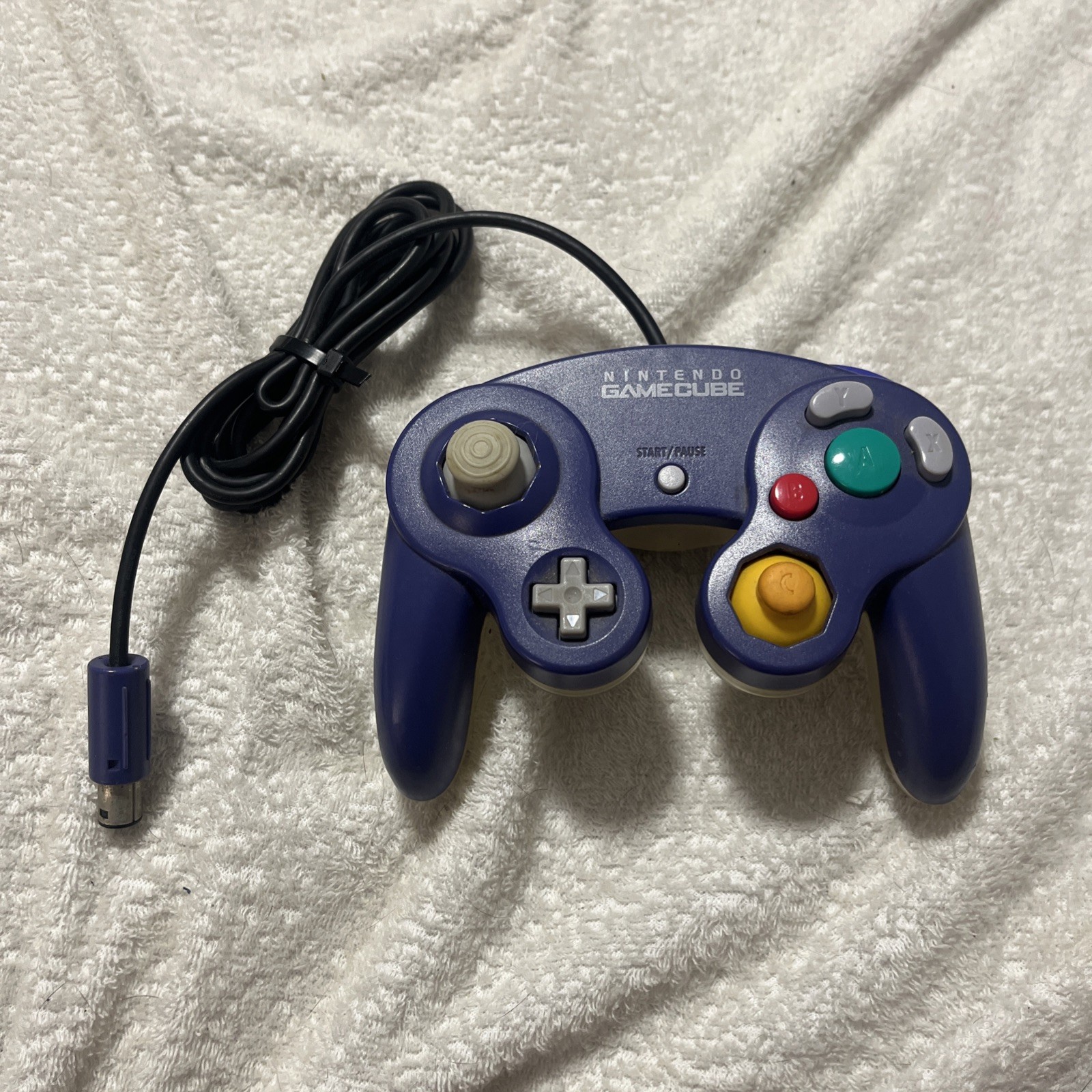 Nintendo GameCube Controller Indigo And Clear Purple (DOL-003) – Authentic