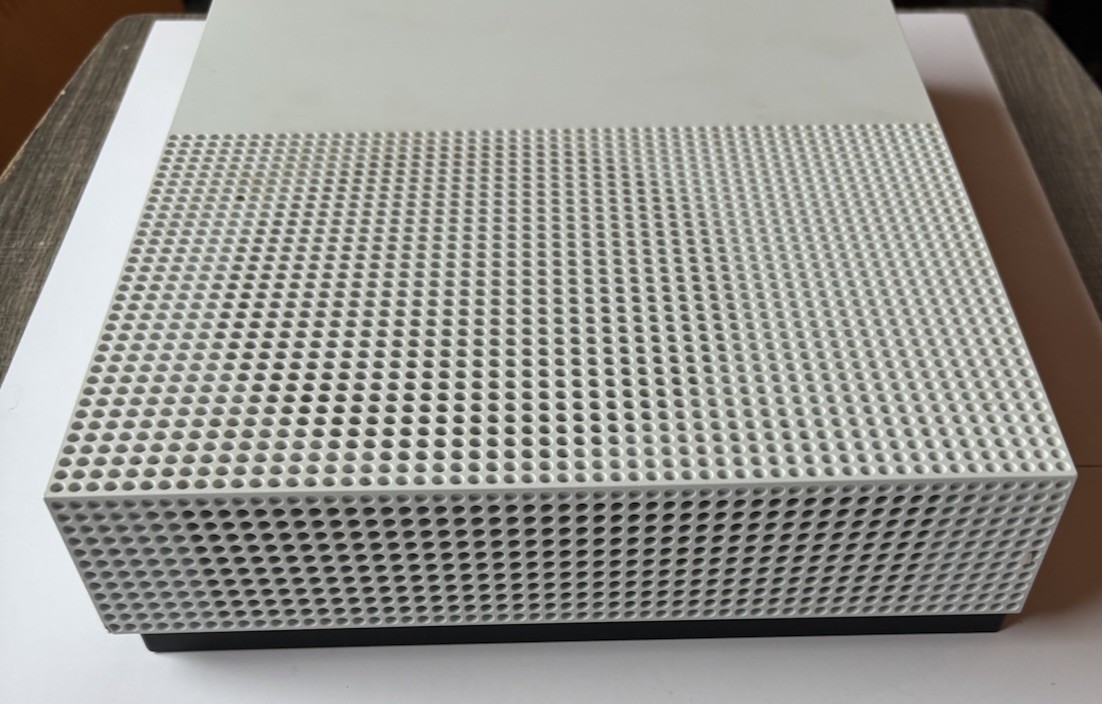 Microsoft Xbox One S 1TB Console Bundle w/ 2 Controllers & 19 Games all Tested!
