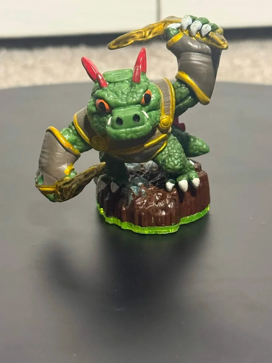 Choose Your Skylander Series 1!