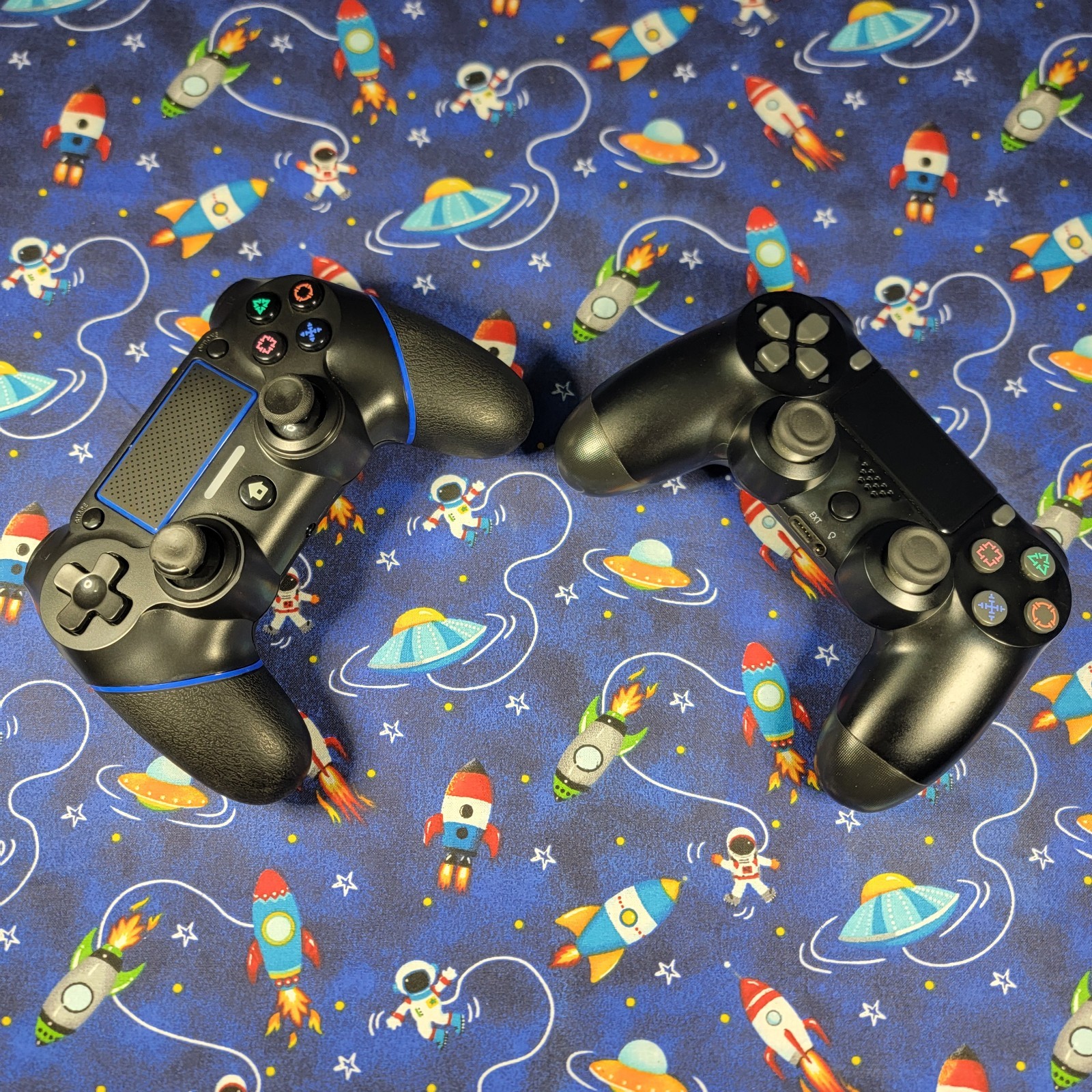 Lot of 2 Working PS4 Style Wireless Controllers Black Blue Unbranded Generic