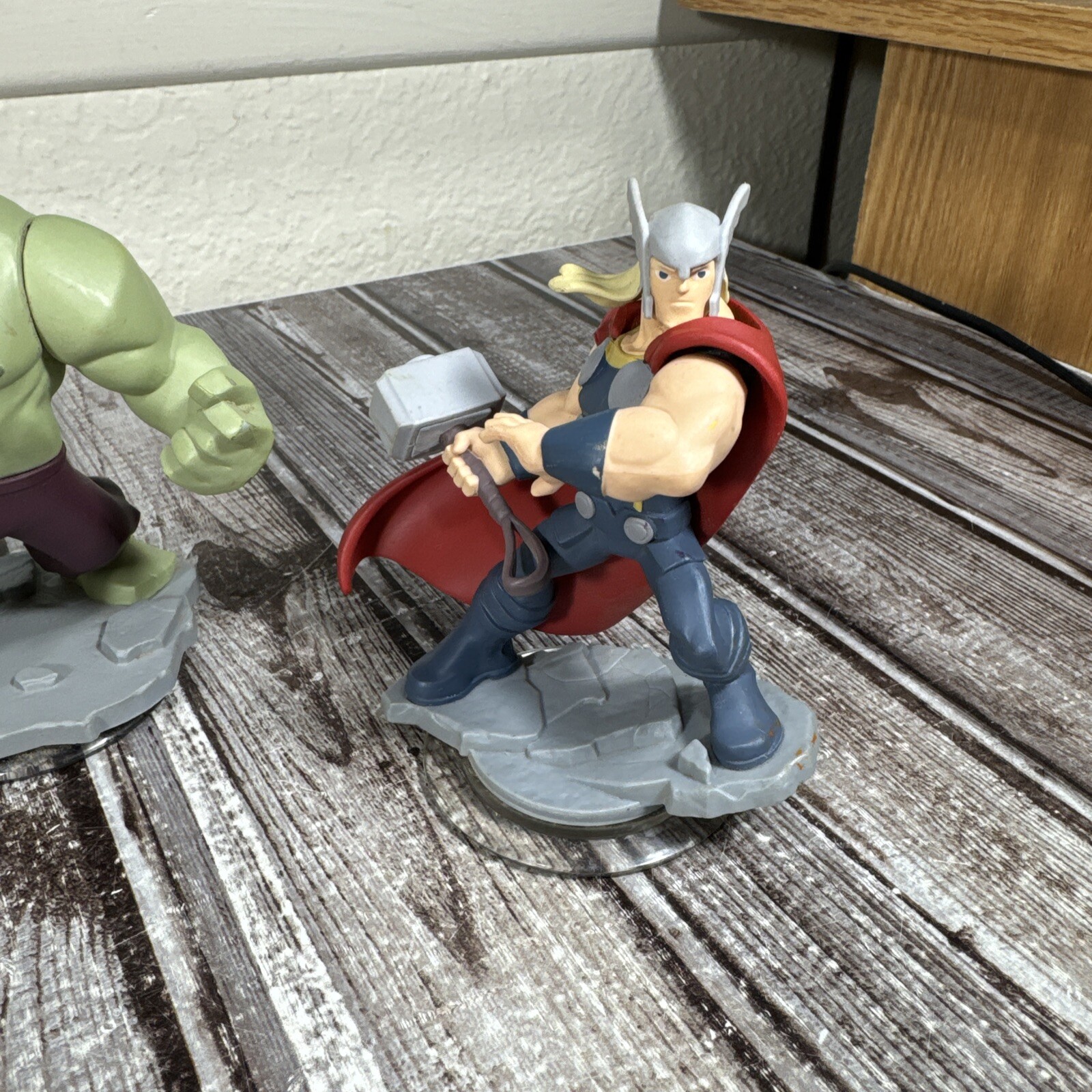 Lot Of 4 Disney Infinity 2.0 Figures – Hulk – Thor – Stitch – Merida Brave