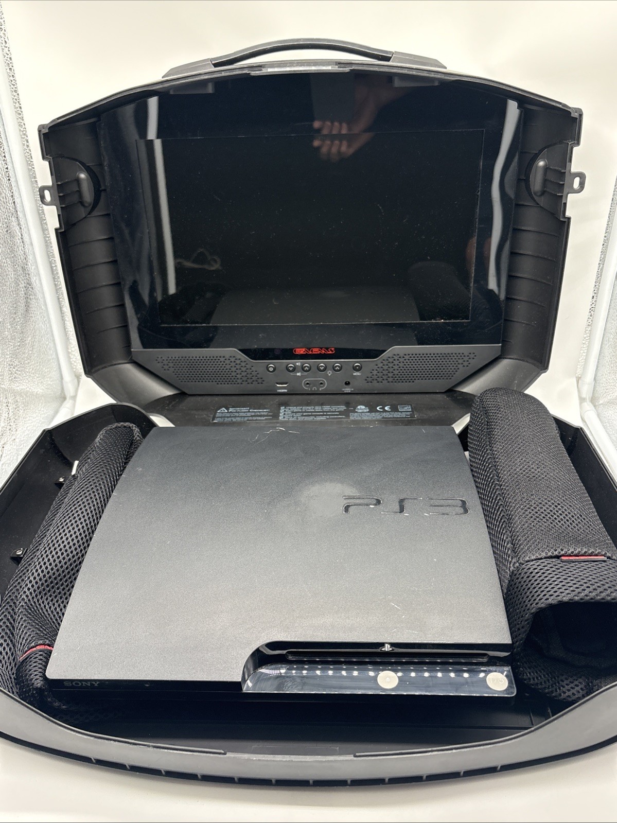 Sony PlayStation3 Slim Console(CECH-2001A) Low Firm(4.78) & GAEMS G155 Monitor