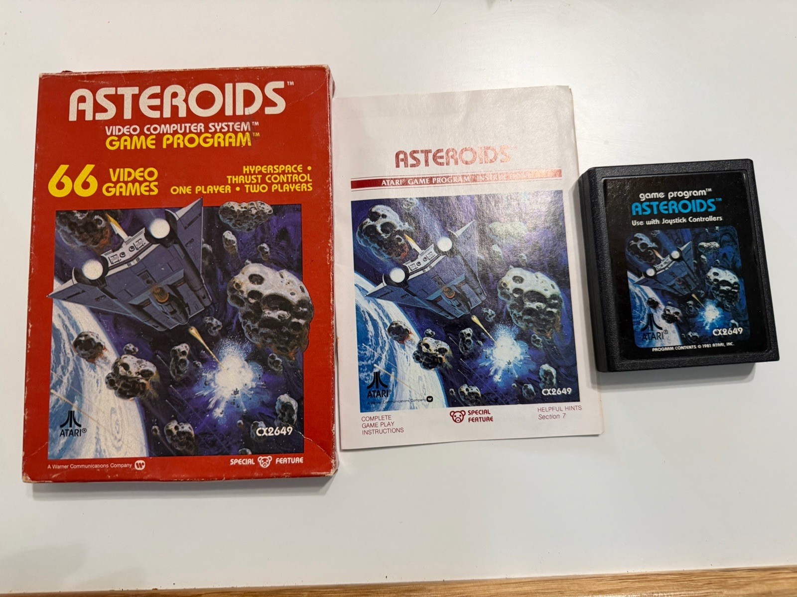 Asteroids 1981 COMPLETE w/box, Manual And Game
