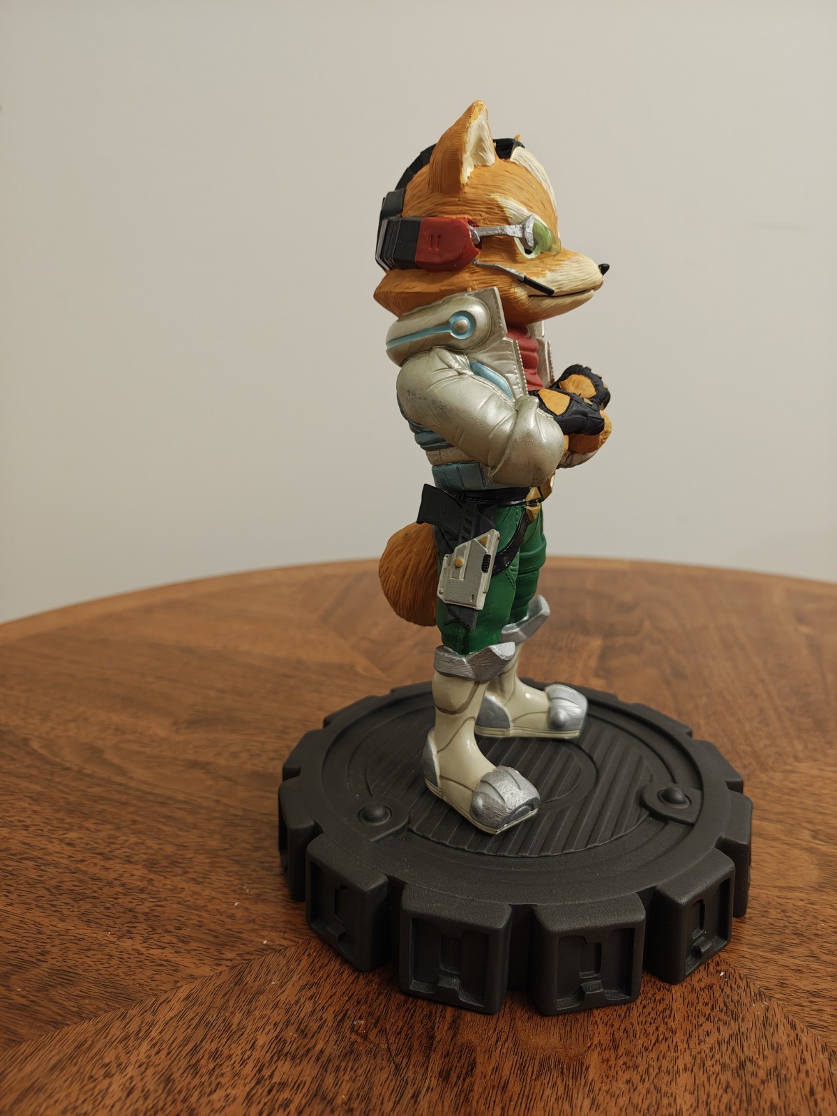 🔥 Star Fox Zero – Fox McCloud 8″ Resin Stone Statue – Nintendo – Power A 🔥