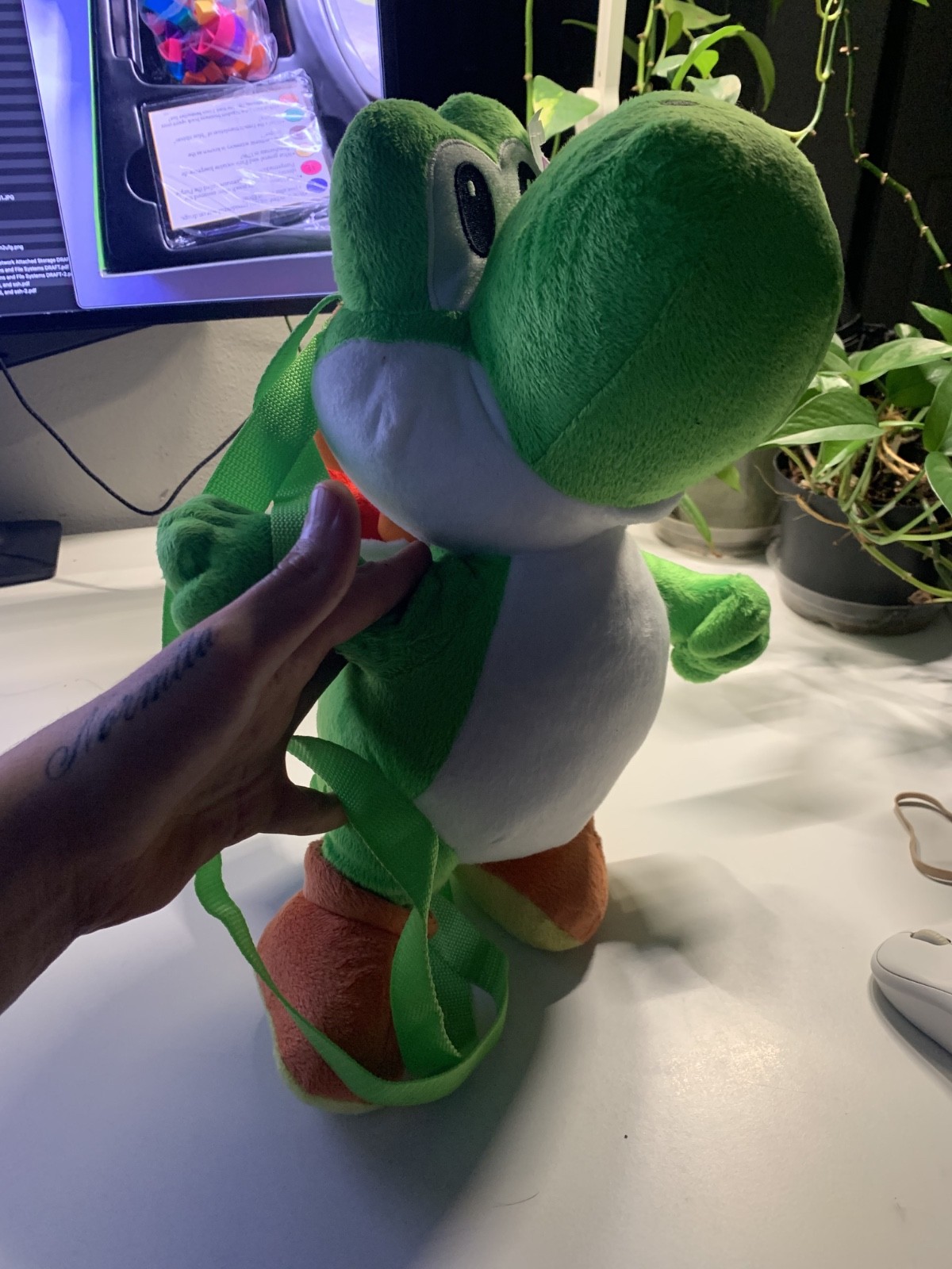 Super Mario Yoshi Plush Backpack 2023 Nintendo Licensed