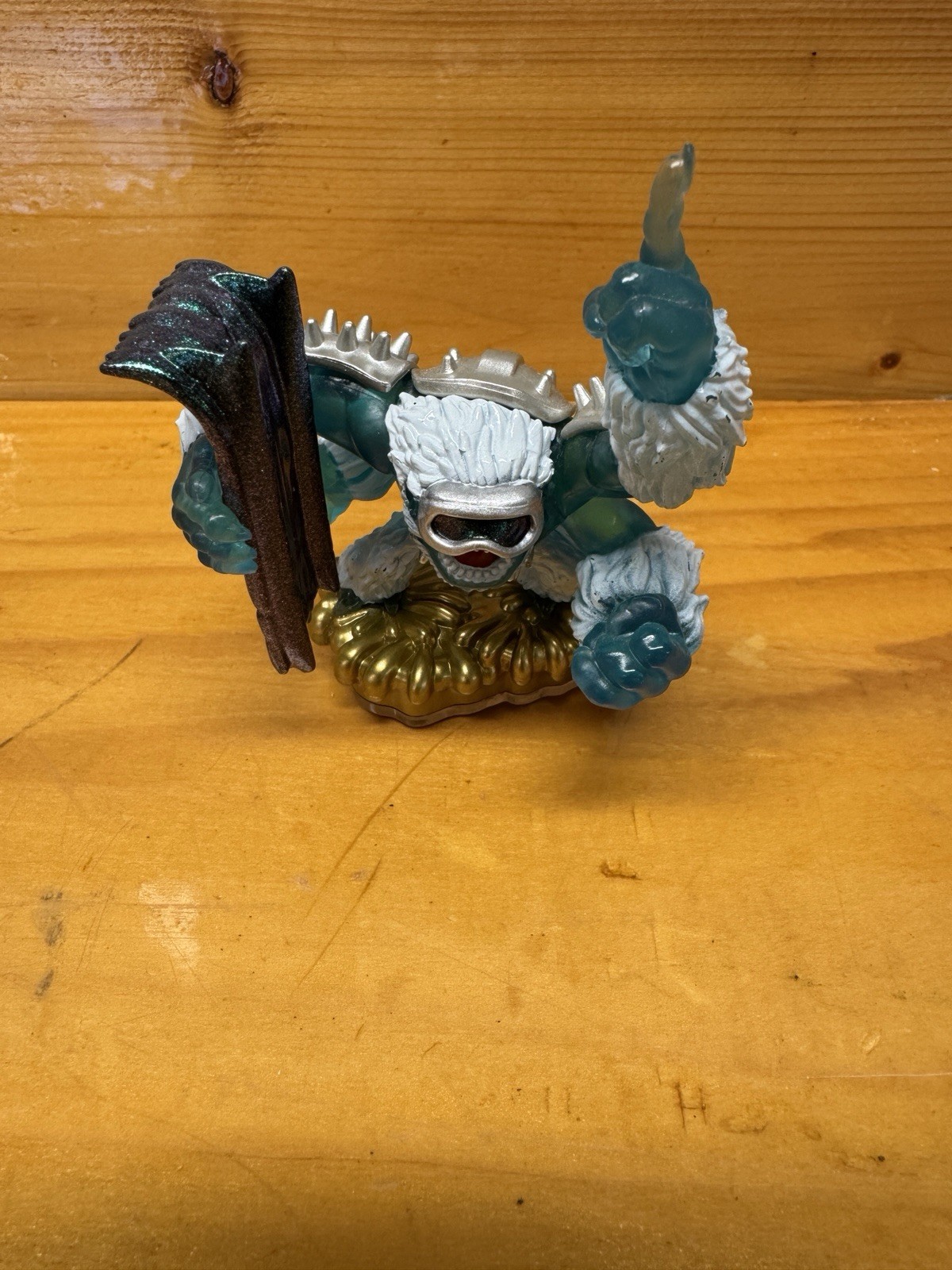 Skylanders Superchargers Eon’s Elite Slam Bam Figure Cleaned and Tested