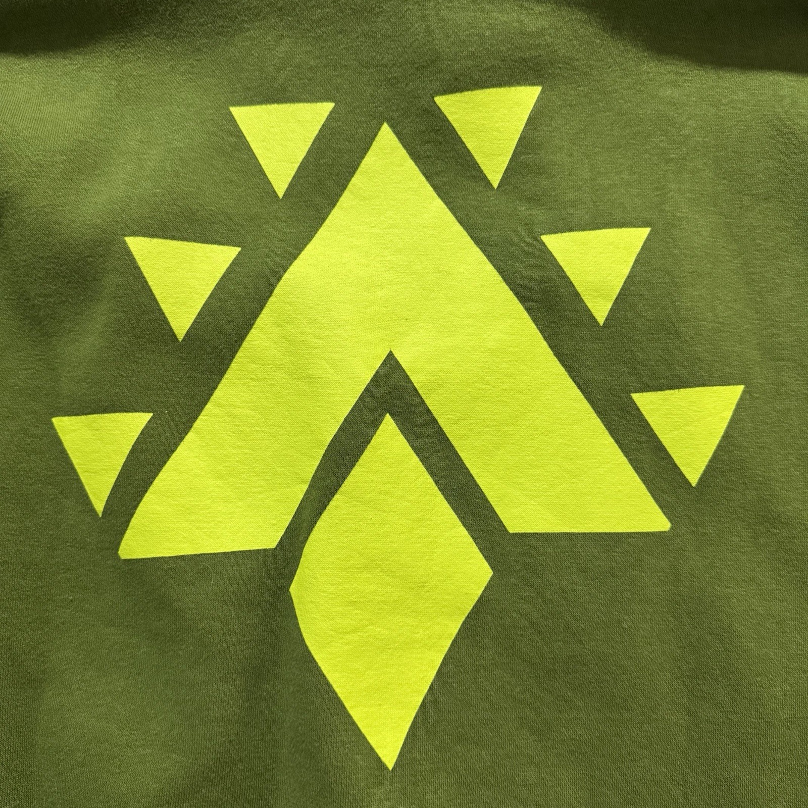 J!NX Overwatch Ultimate Orisa Hoodie Green Large Excellent Blizzard Gaming