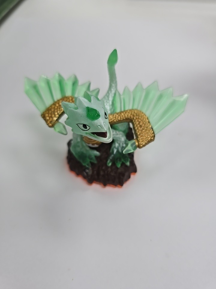 Skylanders Giants Jade Flashwing Figure