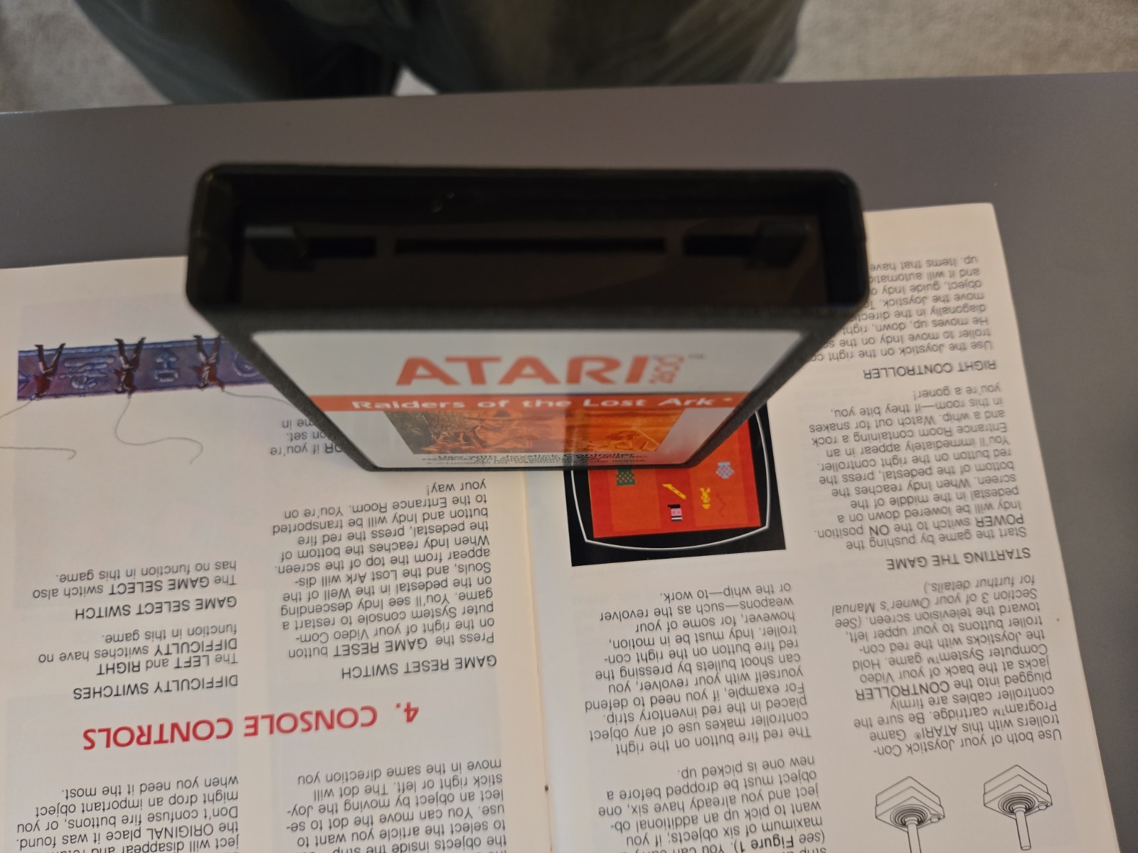 Atari 2600 Raiders of the Lost Ark (1982) Cartridge with Manual – Tested