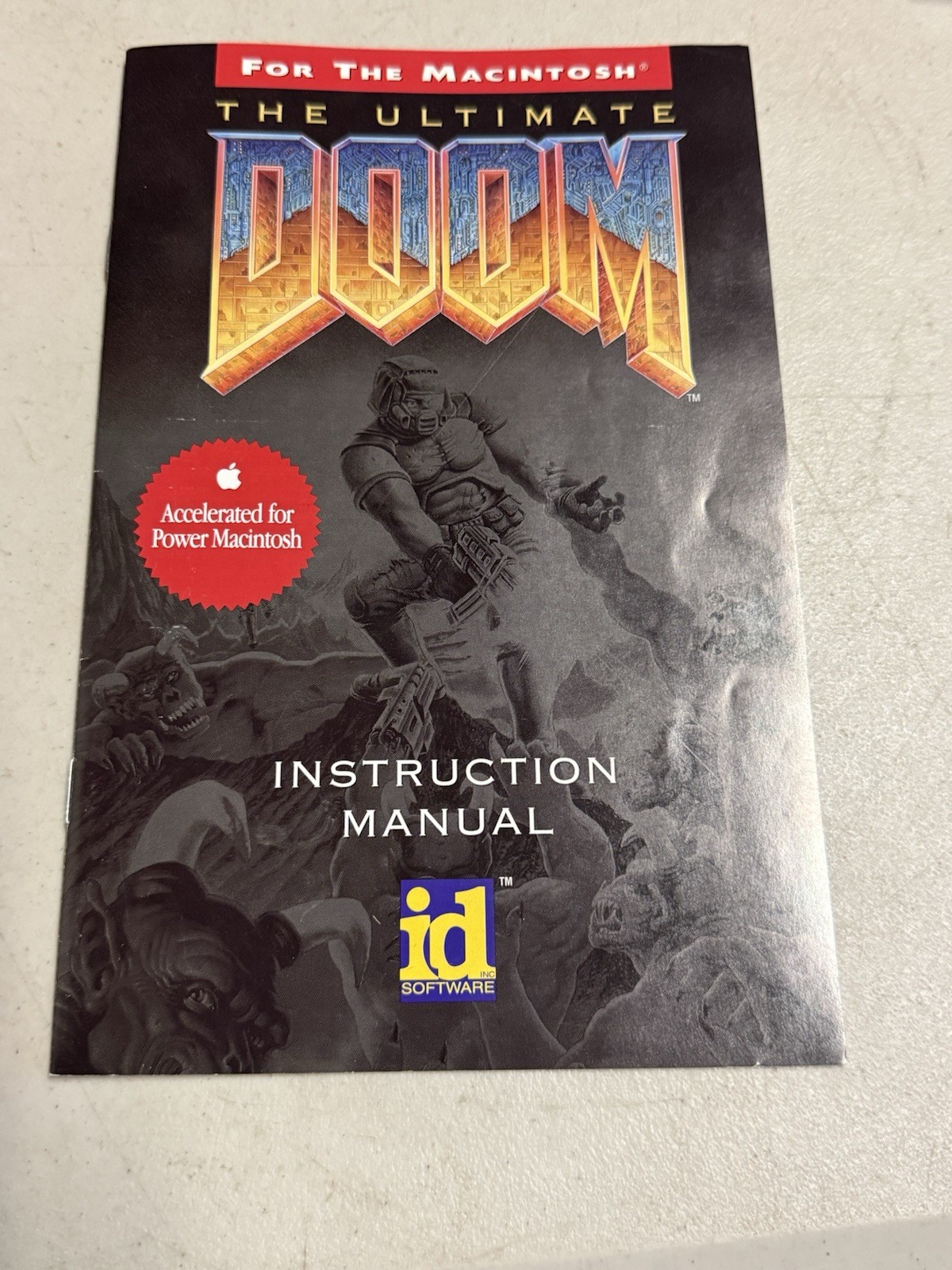 1995 The Ultimate Doom Big Box Macintosh Original Megahit w/ Manual & Poster