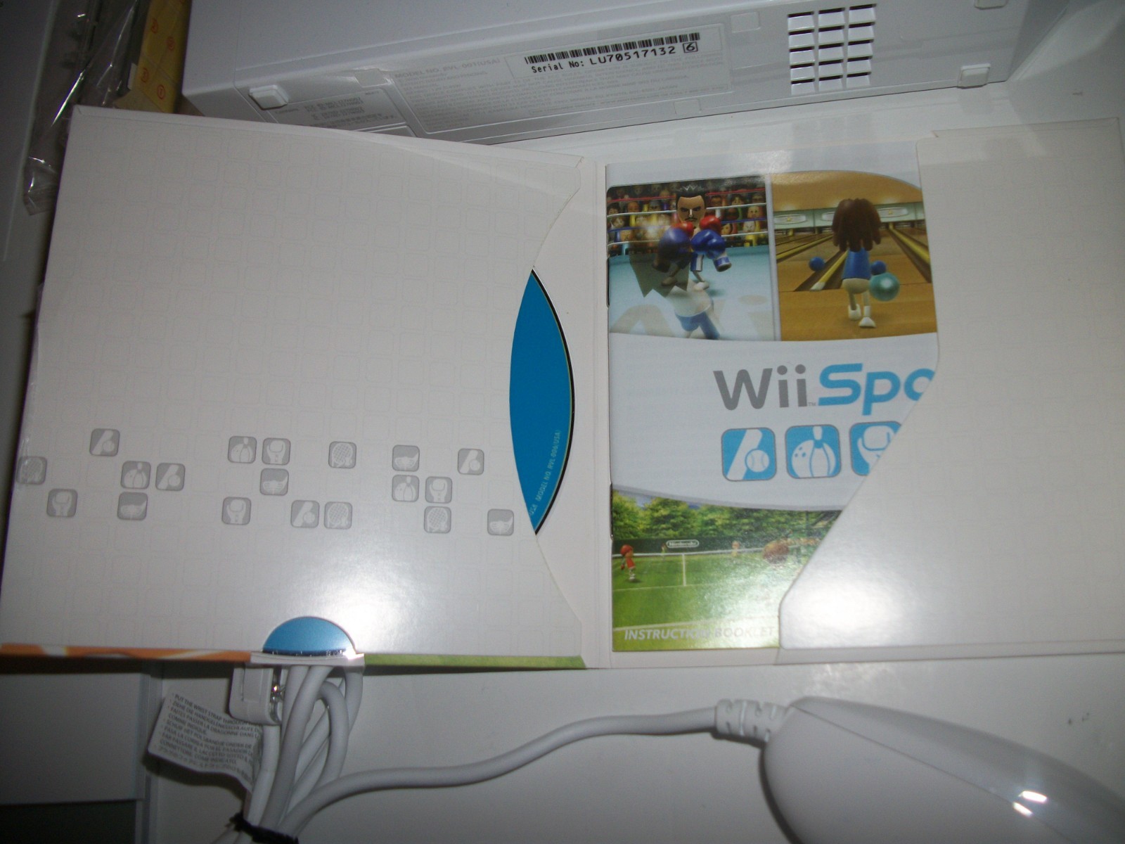 Nintendo Wii Sports Home Console Complete in Box Great Condition! USED ONE TIME