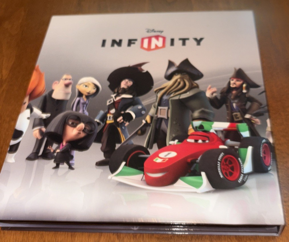 Disney Infinity Lot Power Disc Album Book Binder w 14 Discs 2 Portals Incomplete
