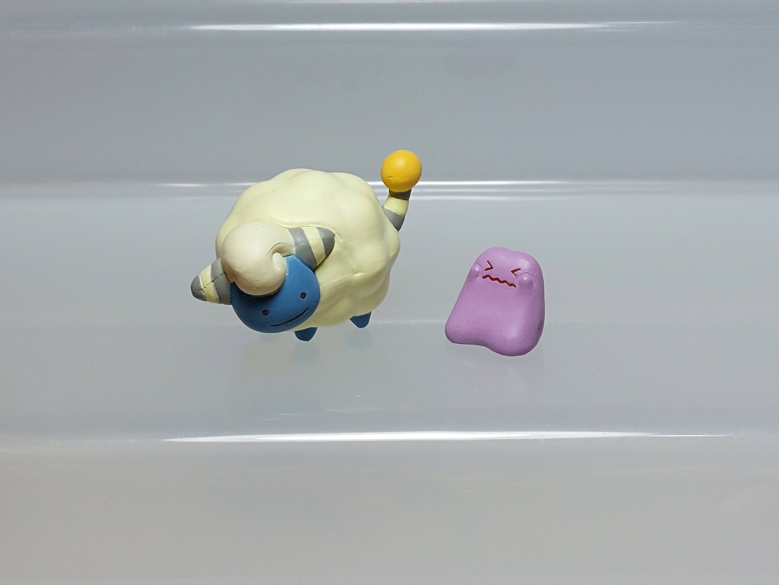 Pokemon Center 2018 Figure Collection Henshin! Metamon Ditto Mareep J09 0.8in