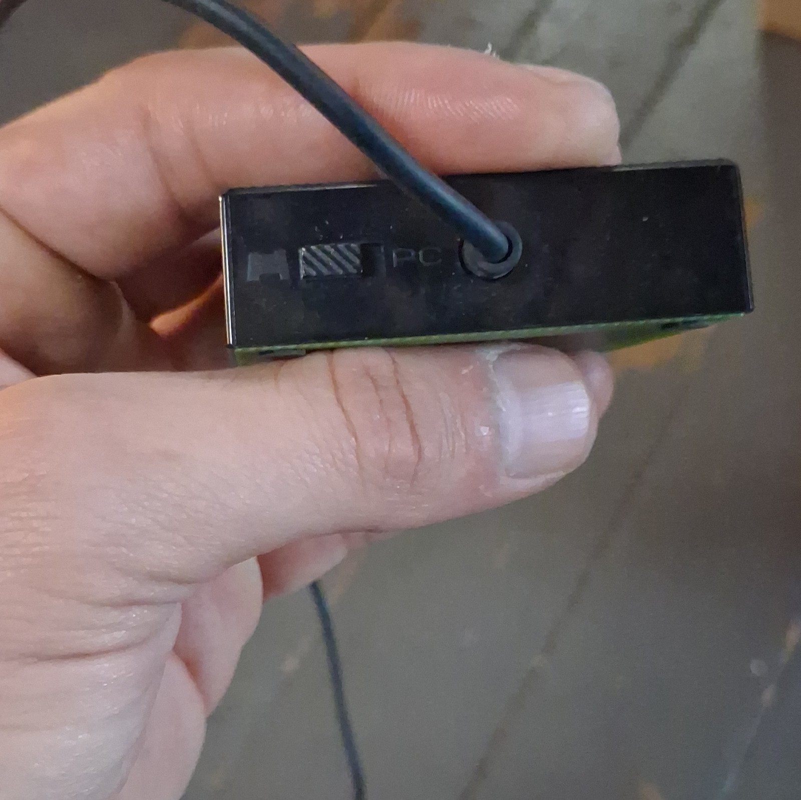 Right wx1 wireless headset connector