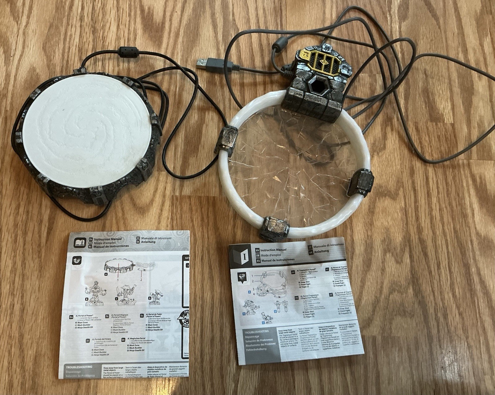 Skylanders Wii Games, Characters, And Portals Lot
