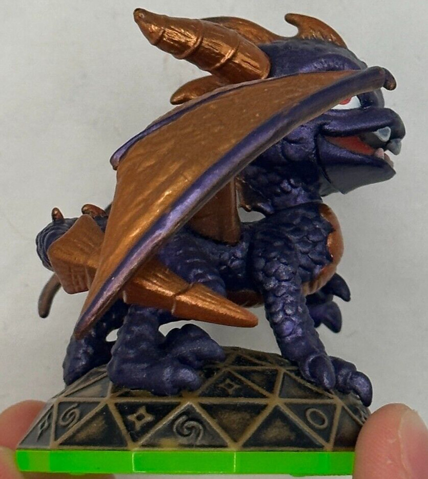 Skylanders Spyro’s Adventure Spyro Series 1 Purple- Model No.83974888- V3112🔔