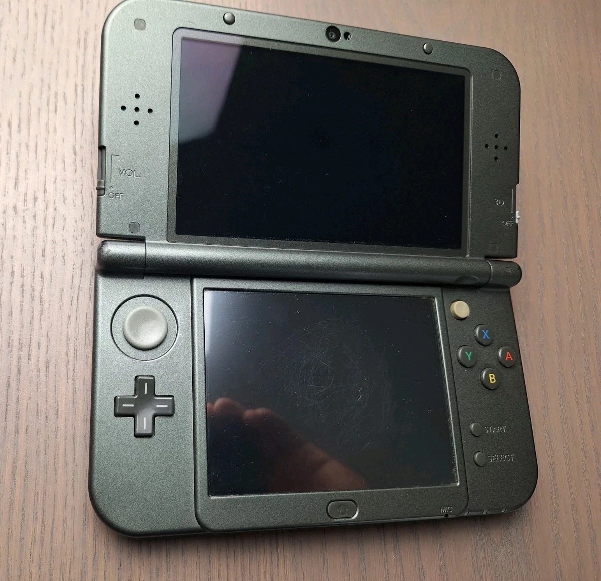 New Nintendo 3DS XL Metallic Black | Charger 32GB SD Card | REGION FREE TOP IPS