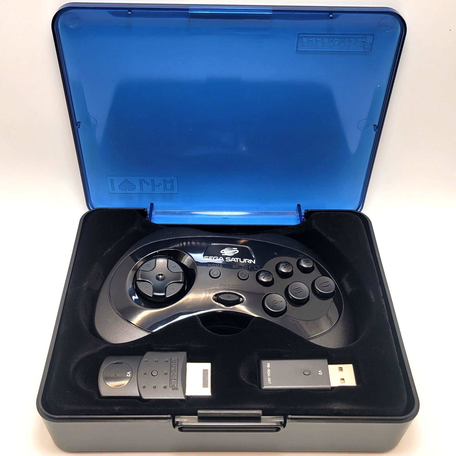 Retro-Bit 2.4GHz V2 Wireless Controller 8-Button Sega Saturn, Genesis Mini Black