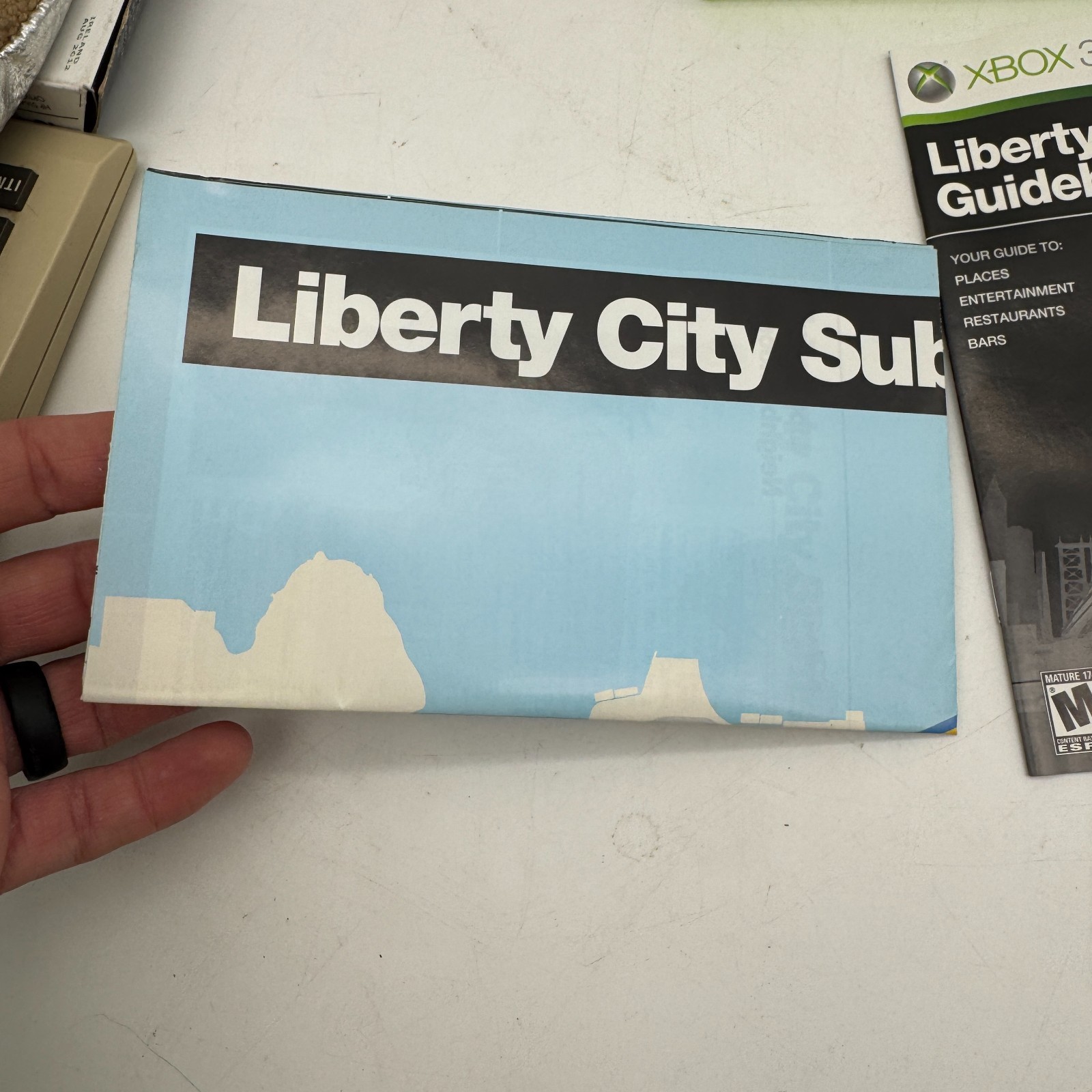 Grand Theft Auto Episodes From Liberty City Xbox 360 Map & Manual Included Clean