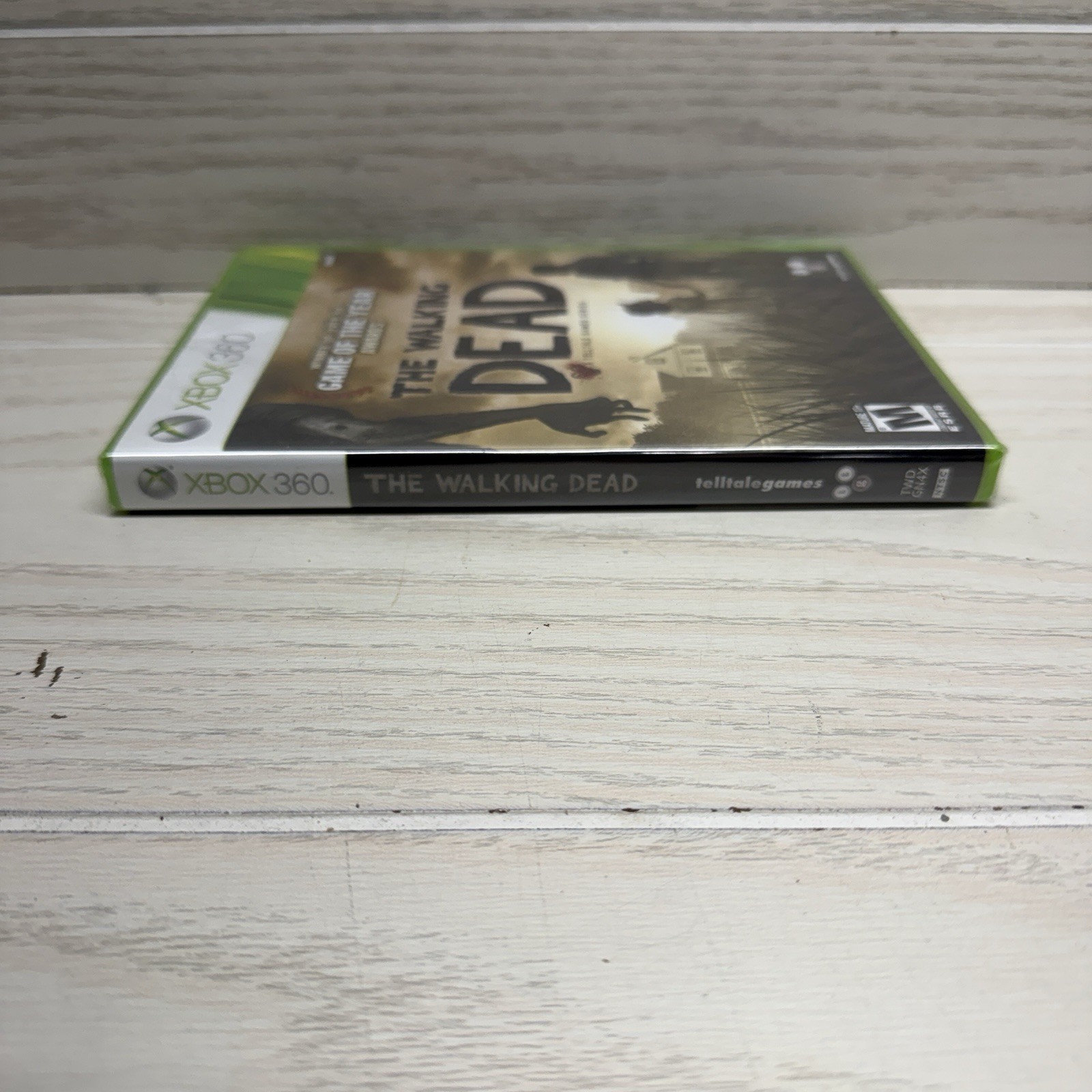 The Walking Dead: A Telltale Games Series (Xbox 360, 2012) NEW SEALED (No Tears)