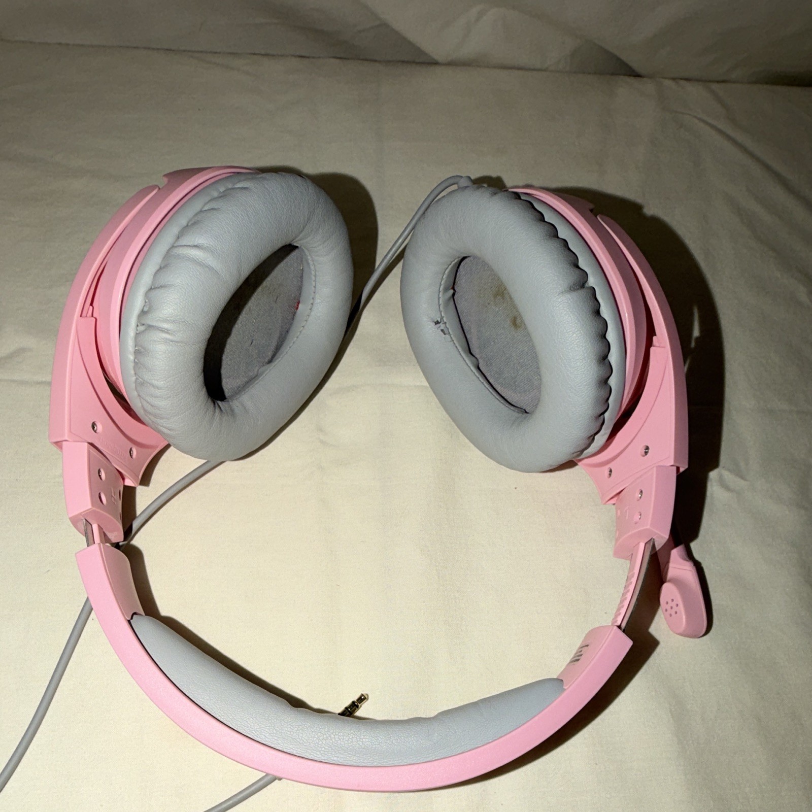 HyperX Cloud Wired Over-Ear Gaming Headset, 3.5mm Jack Boom Mic, Pink/Gray