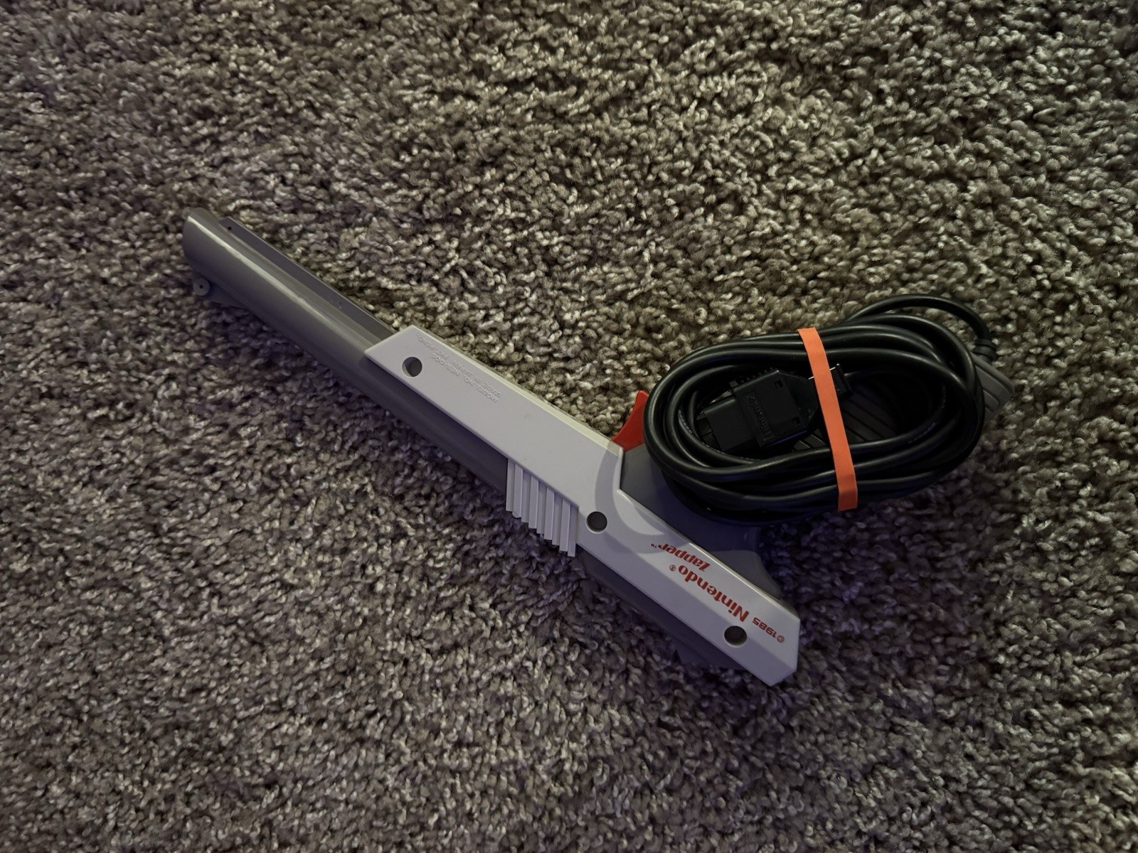 Nintendo Entertainment System NES-001 Console Gray Zapper Gun Platform NES