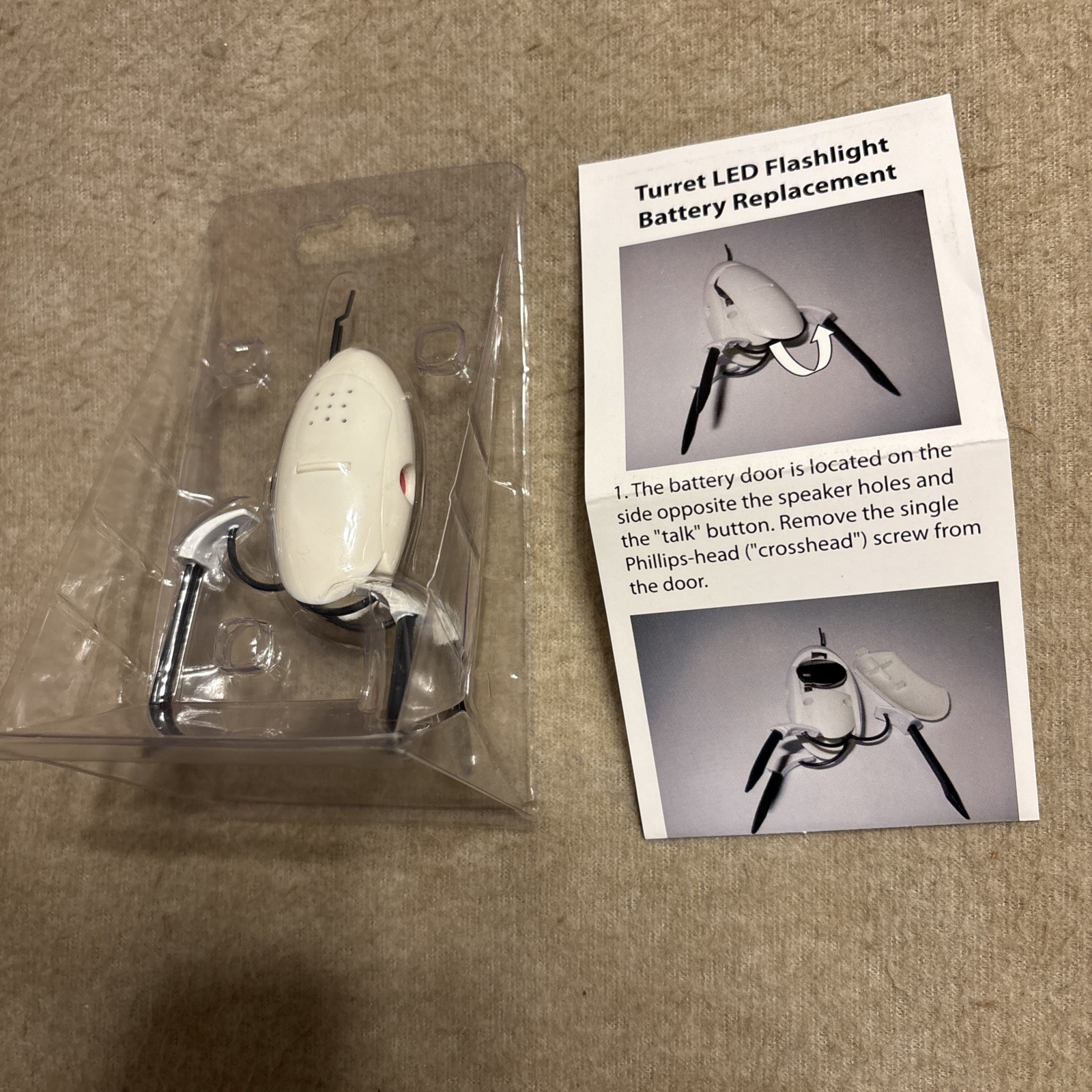 Portal 2 Sentry Turret LED Flashlight Now Talking! Aperature 2011 CIB Works!