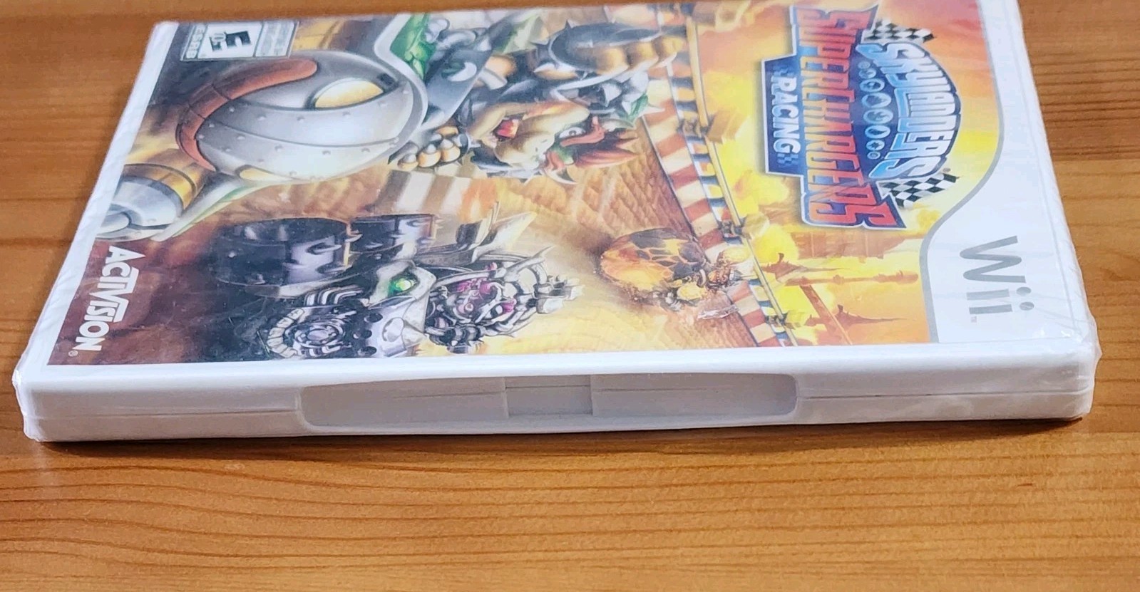 Wii SKYLANDER’S SUPERCHARGERS RACING Game + Supershot Stealth Elf & Stormblade