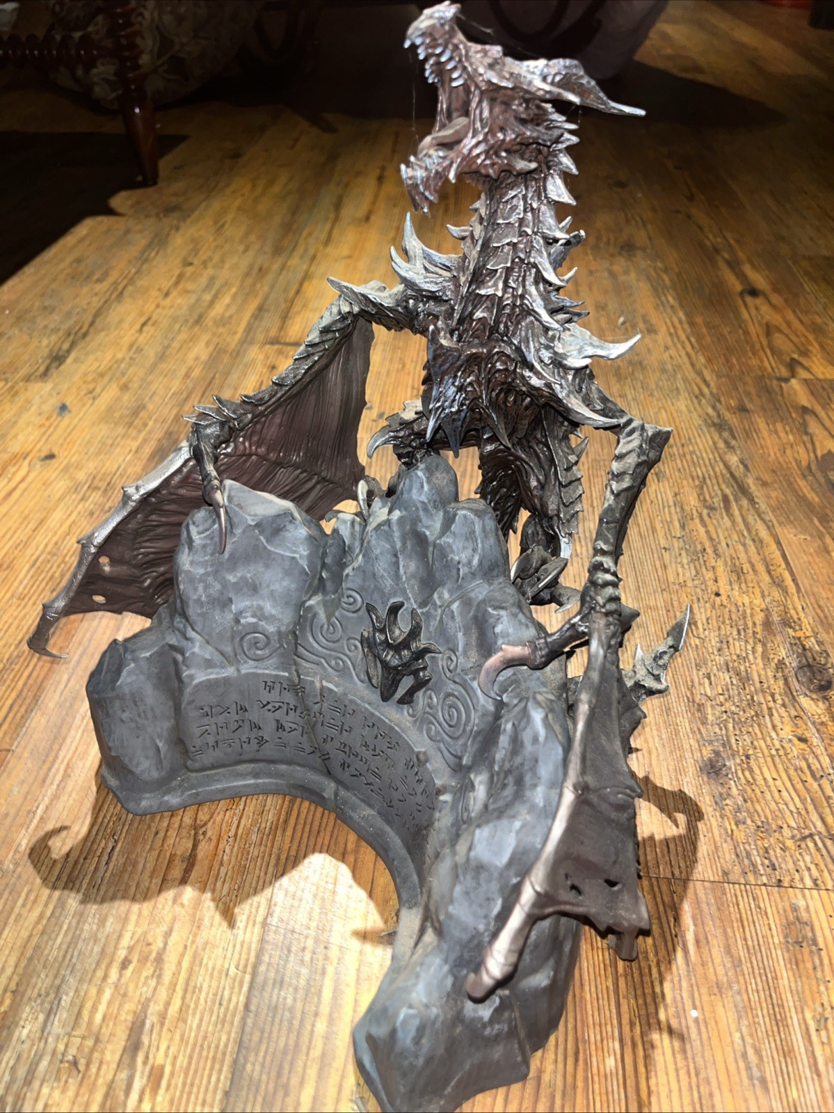Authentic Skyrim Collector’s Edition Alduin Dragon Figure w/ Base