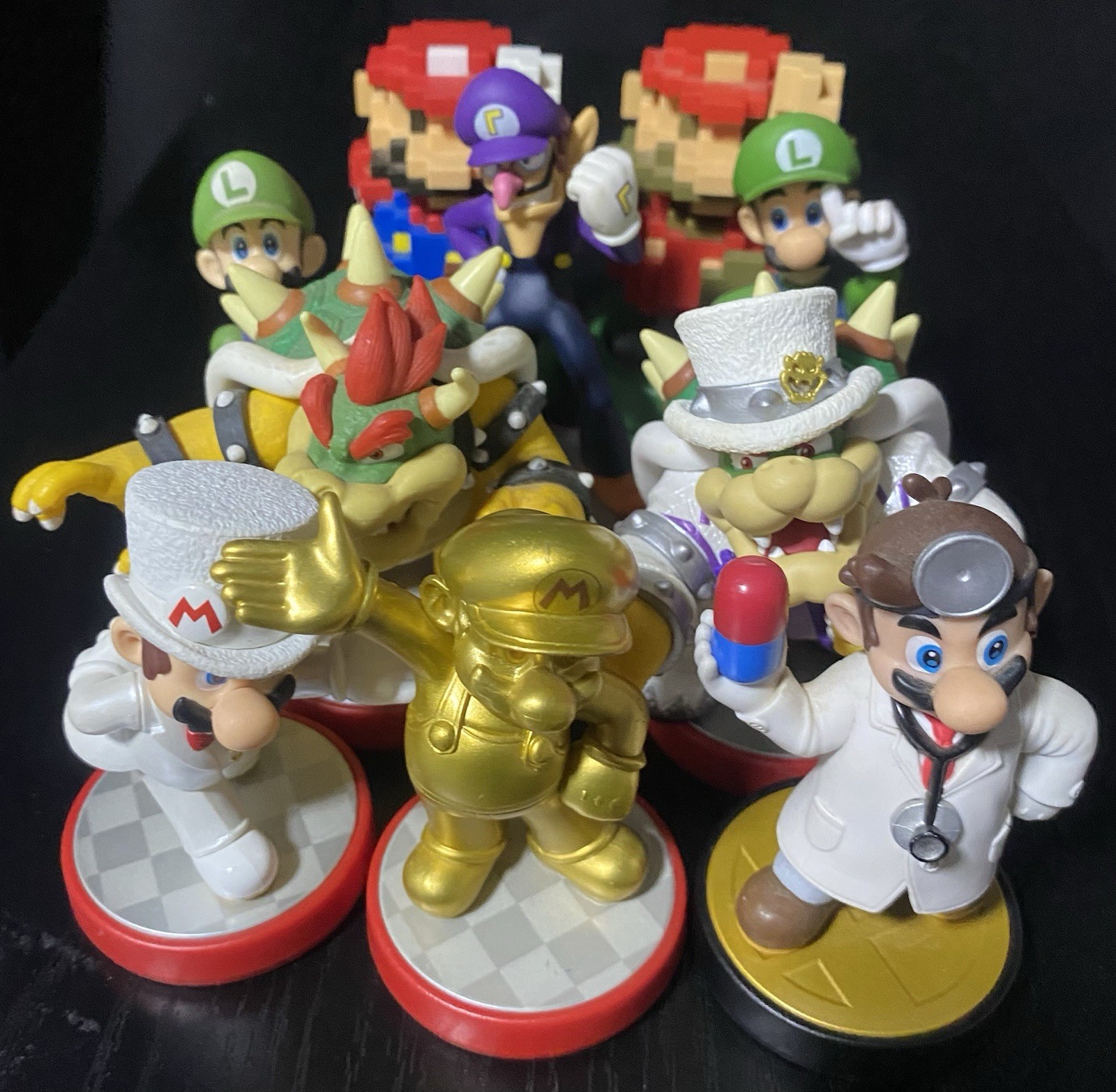 Nintendo amiibo Mario Collection Lot – Super Mario Series Figures