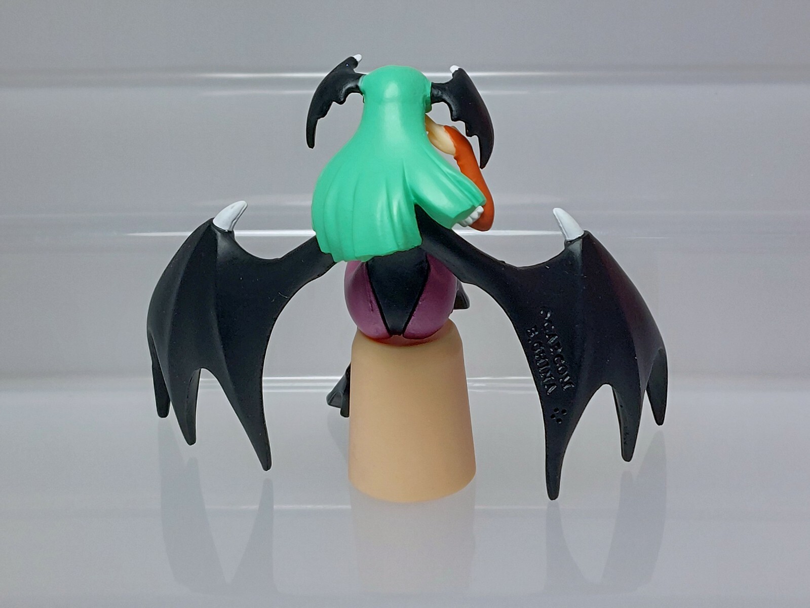 Vampire Darkstalkers HG Series Morrigan Aensland Figure Capcom Bandai U04 2.6in