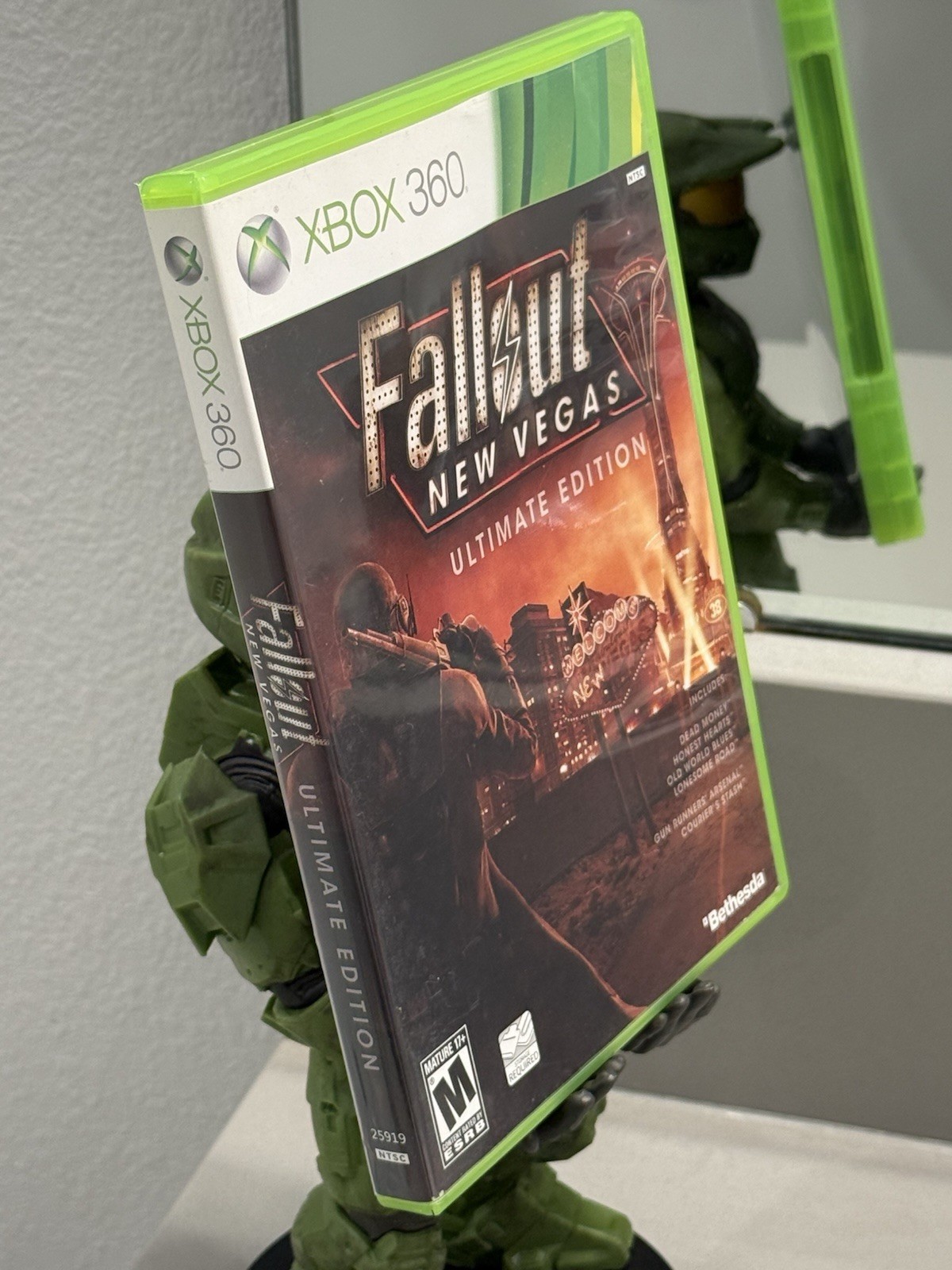 Fallout: New Vegas [Ultimate Edition] (Xbox 360, 2010) CIB Complete TESTED