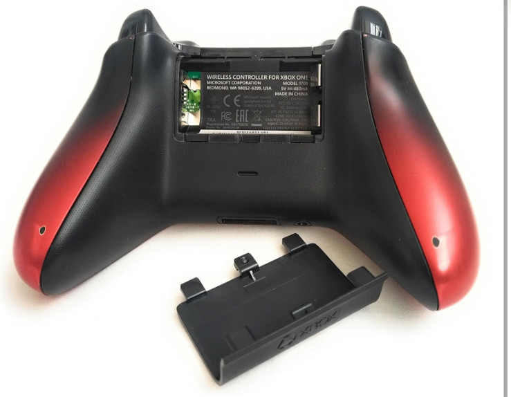 Microsoft Xbox Wireless Controller – Volcano Shadow Special Edition NEW