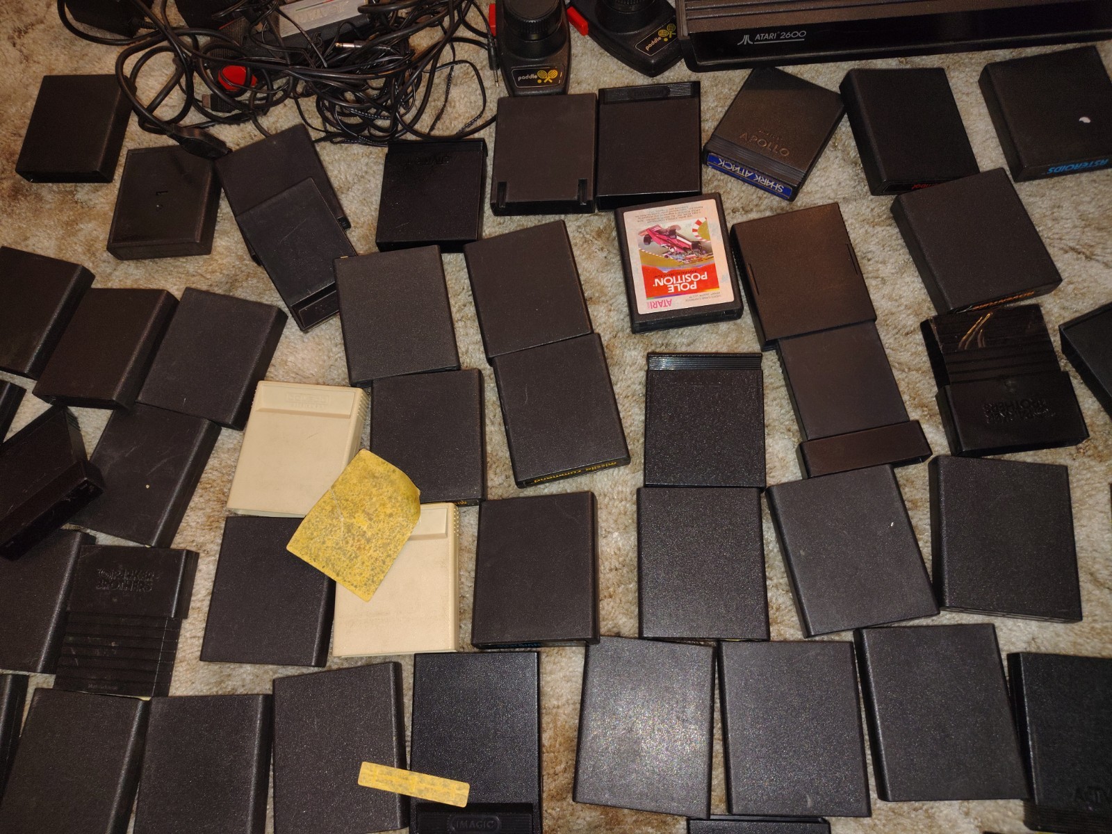 USED UNTESTED Huge Assorted Atari 50+ Video Game Console & Game Lot 80s Joystick