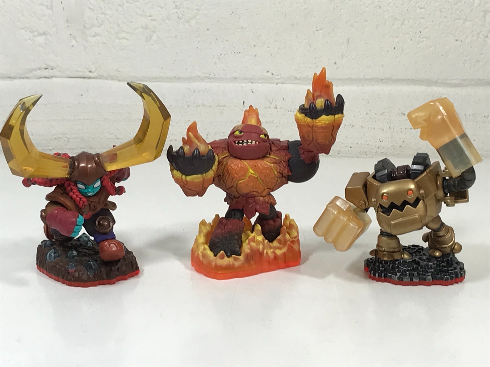 Activision Skylanders Action Figures Lot Of 3. Hot Head Jawbreaker Head Rush
