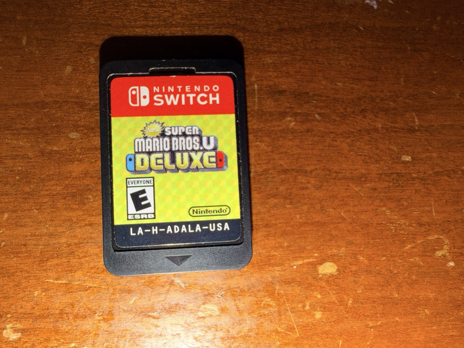Nintendo New Super Mario Bros. U Deluxe Switch Game w/ Case Multiplayer E