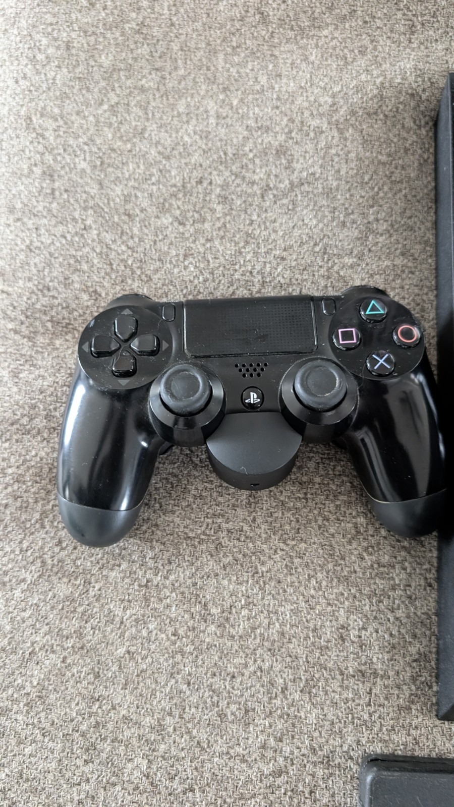 Sony PlayStation 4 500GB Console PS4 w/ Games Bundle READ