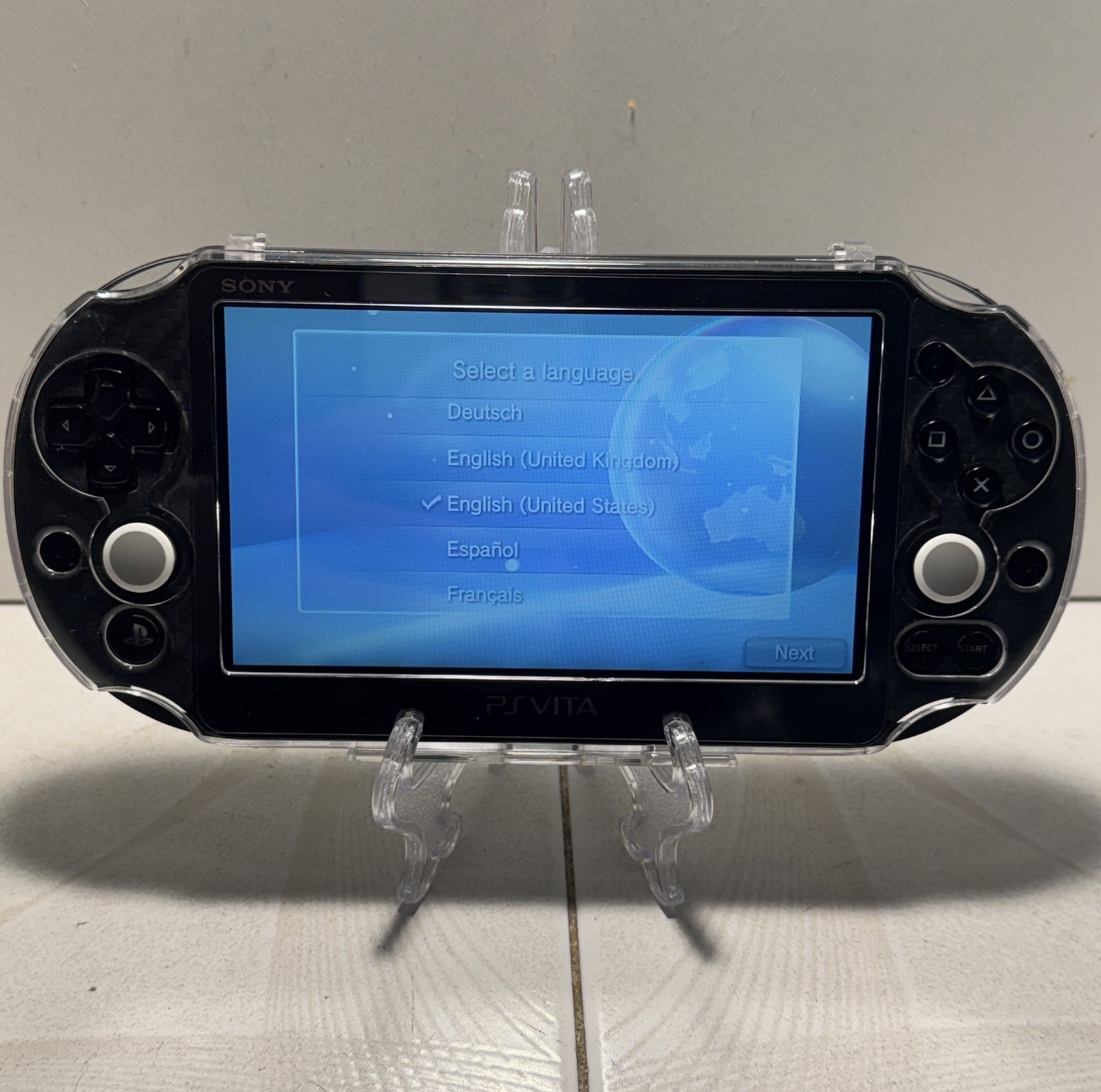 PS Vita 2000 Black Carbon Fiber (Excellent Condition)