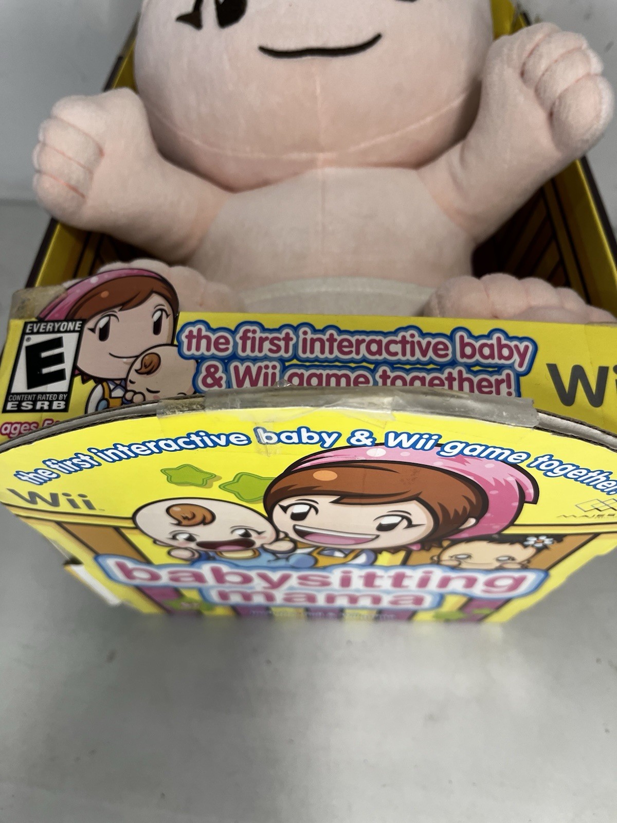 Majesco Babysitting Mama Nintendo Wii 2008 Manual Included w/ Baby Doll