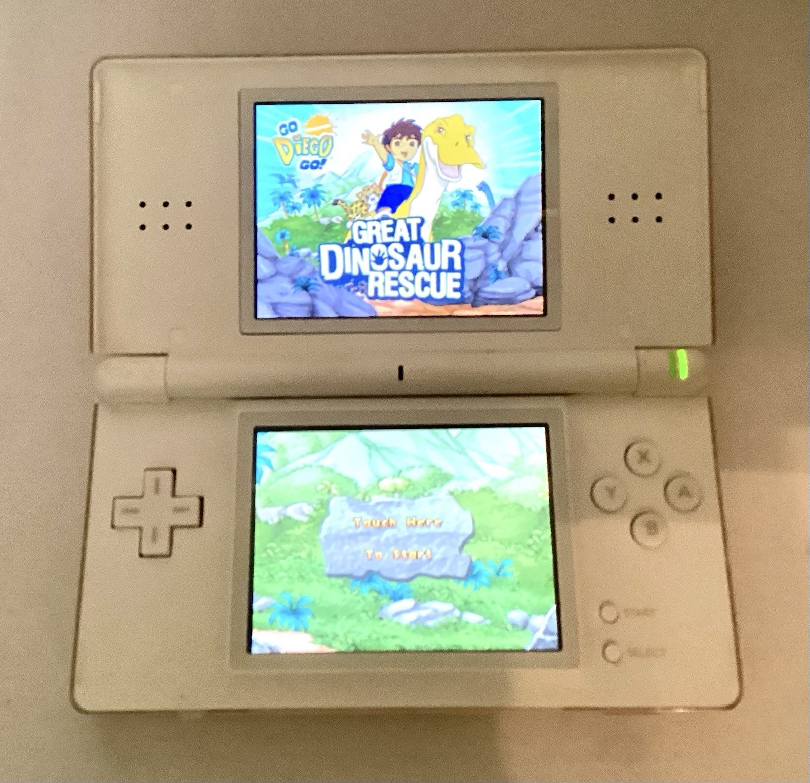 Nintendo DS Lite USG-001 with OEM Charger USG-002 & Stylus Tested Working