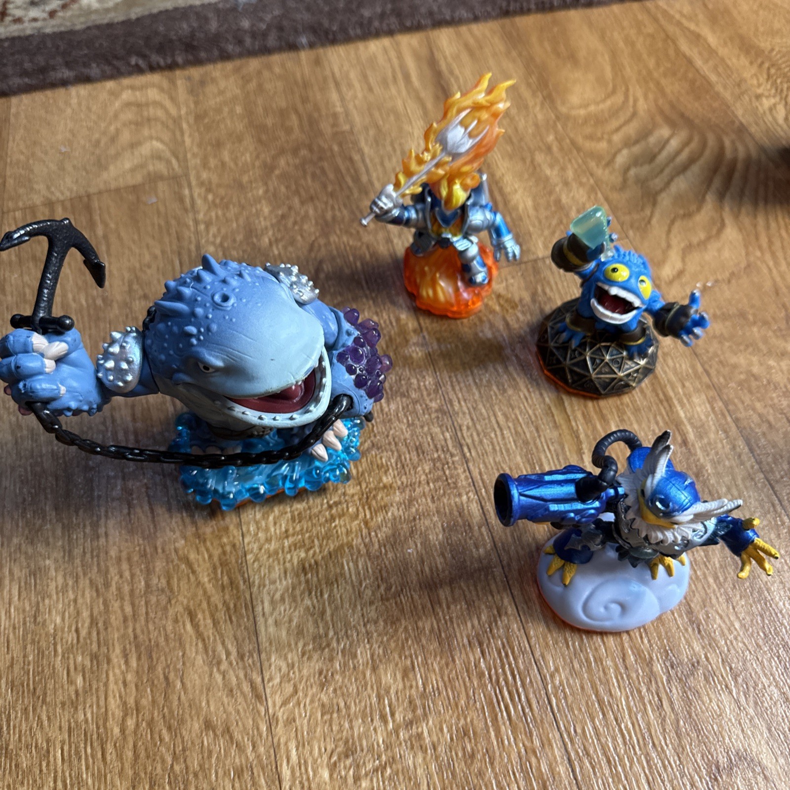 Activision Skylanders Giants Wii U Video Game & 14 Figures Bundle & Portal