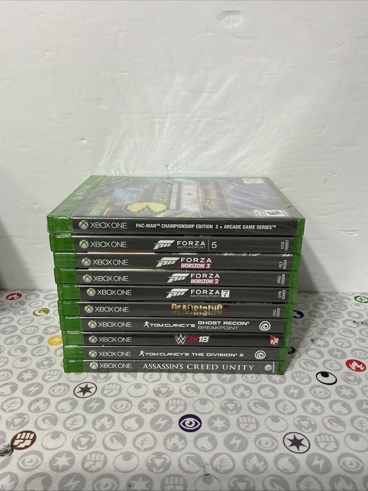 Lot of 10 Xbox One Games – PAC Man – Forza 2,3,5 & 7 – WWE 18 – Plus More!