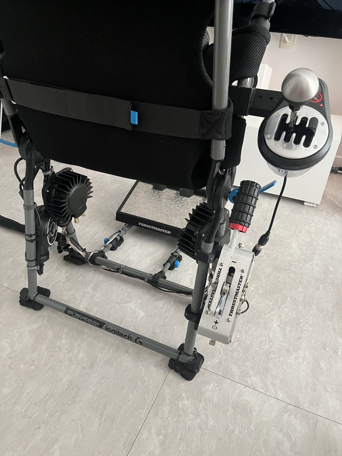 Playseat Challenge X Logitech G Edition THRUSTMASTER TSS Handbrake Clamps Mount