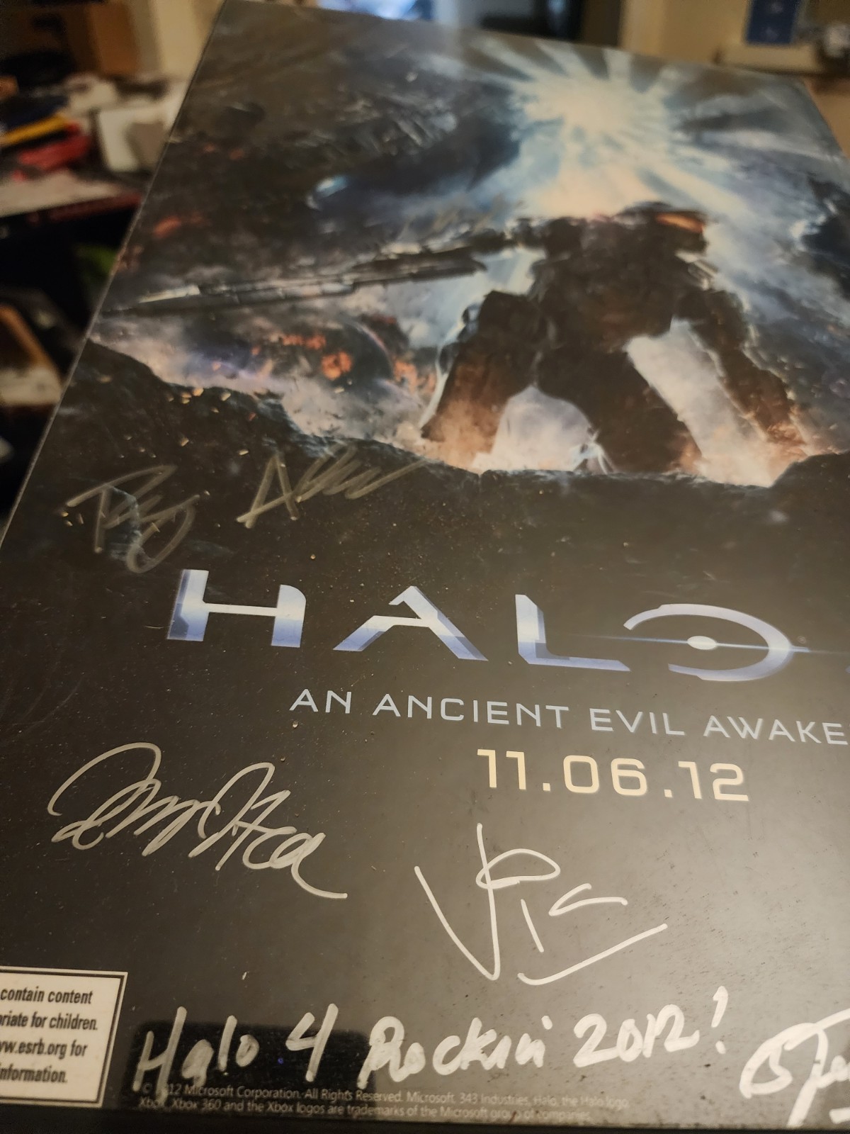 Ultimate Xbox One Halo 5 Limited Edition Console & Collection – Bonus Items