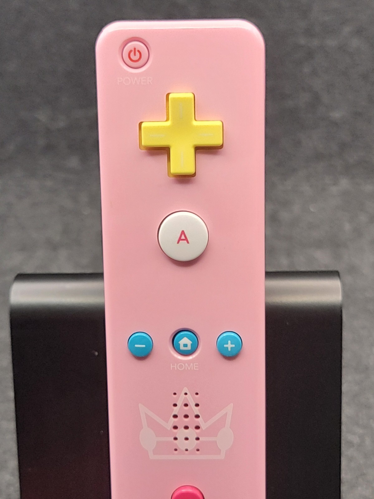 Princess Peach Nintendo Wii Motion Plus Remote Controller Pink in Box