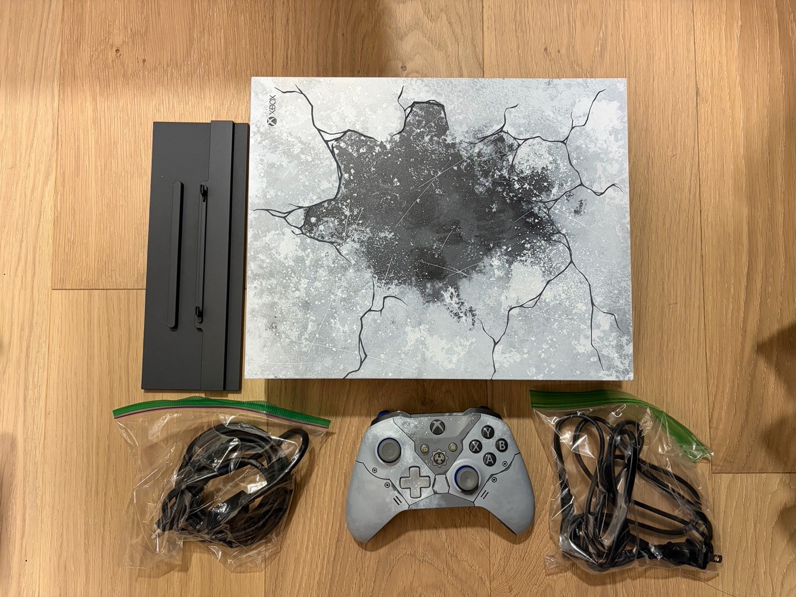 Microsoft Xbox One x 1TB Gears 5 Limited Edition Console Bundle