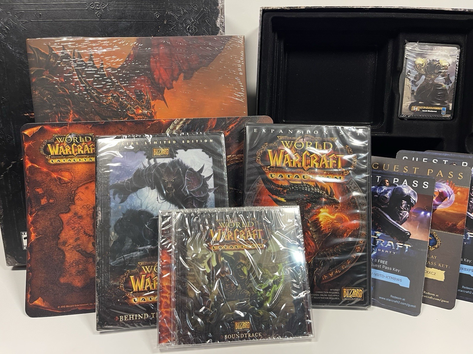 World of Warcraft: Cataclysm Collector’s Edition – USED CODES – SOME SEALED